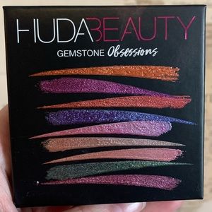 Gemstone Obsessions by HUDA BEAUTY